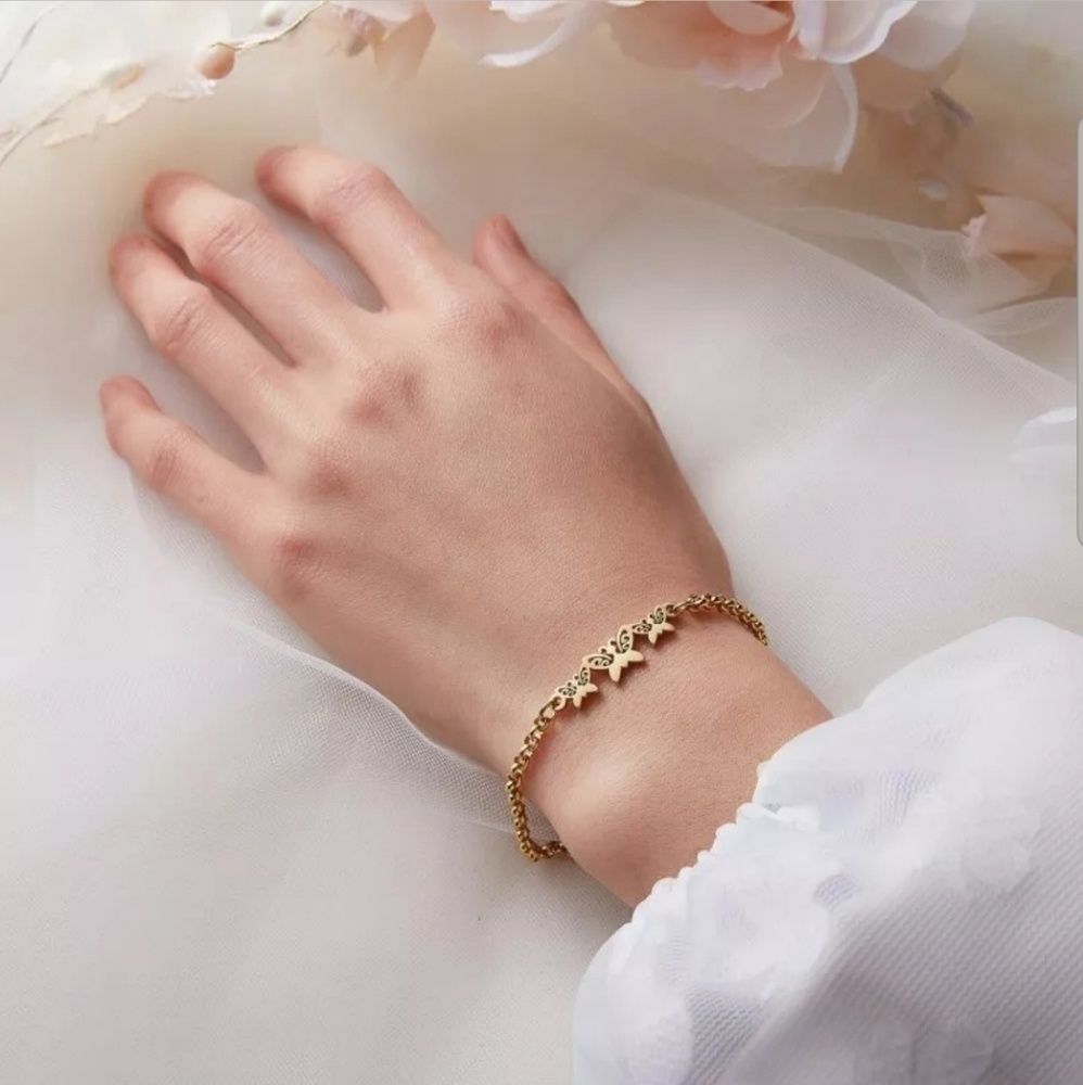 Beautiful 3 Butterflies Stainless Steel Bracelet♡